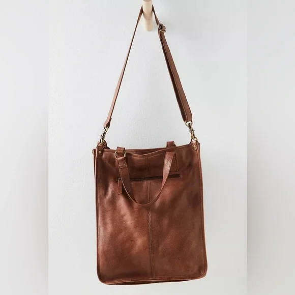 NWTS FREE PEOPLE LEATHER BAG - Picture 3 of 12